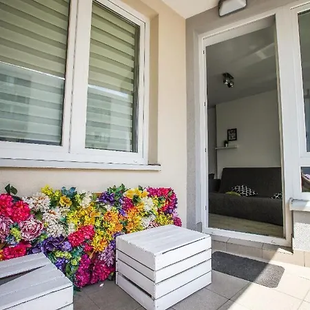 Extra Green Kabaty Apartament Nr 5 Warsaw Exterior photo